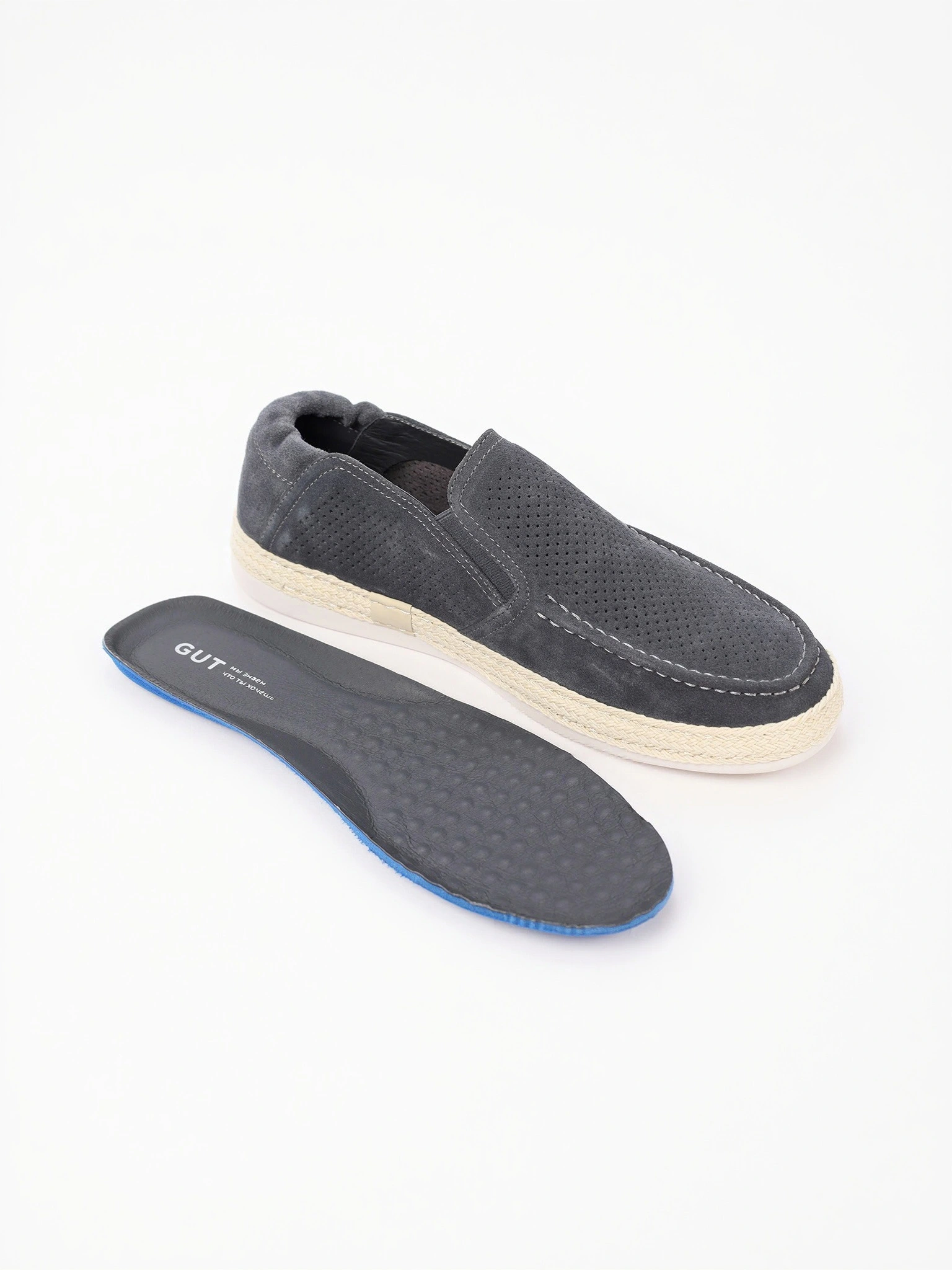 Мокасины темно-серого цвета с перфорацией на низкой подошве